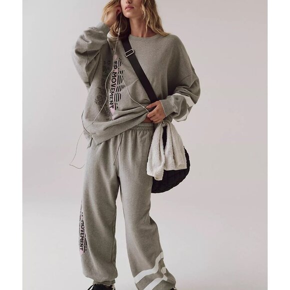 NWT Free People Movement All Star Jogger Logo - M Heather Grey/White - Picture 2 of 9